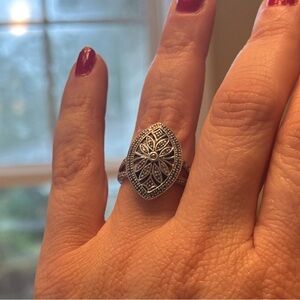 Sterling Silver Vintage QVC Affinity Multiple Diamond Flower Design Ring Sz 7